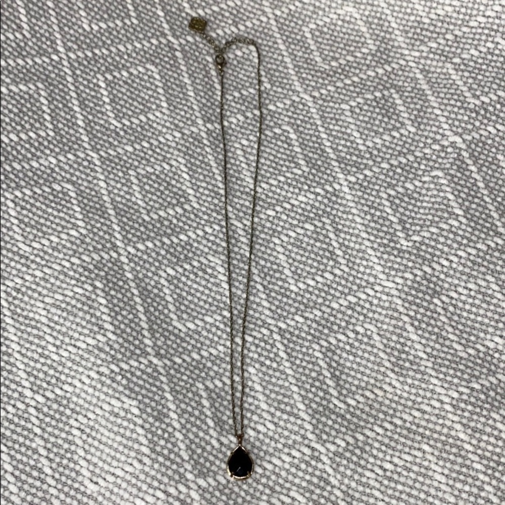 Small Kendra Scott Necklace - Black Teardrop Stone